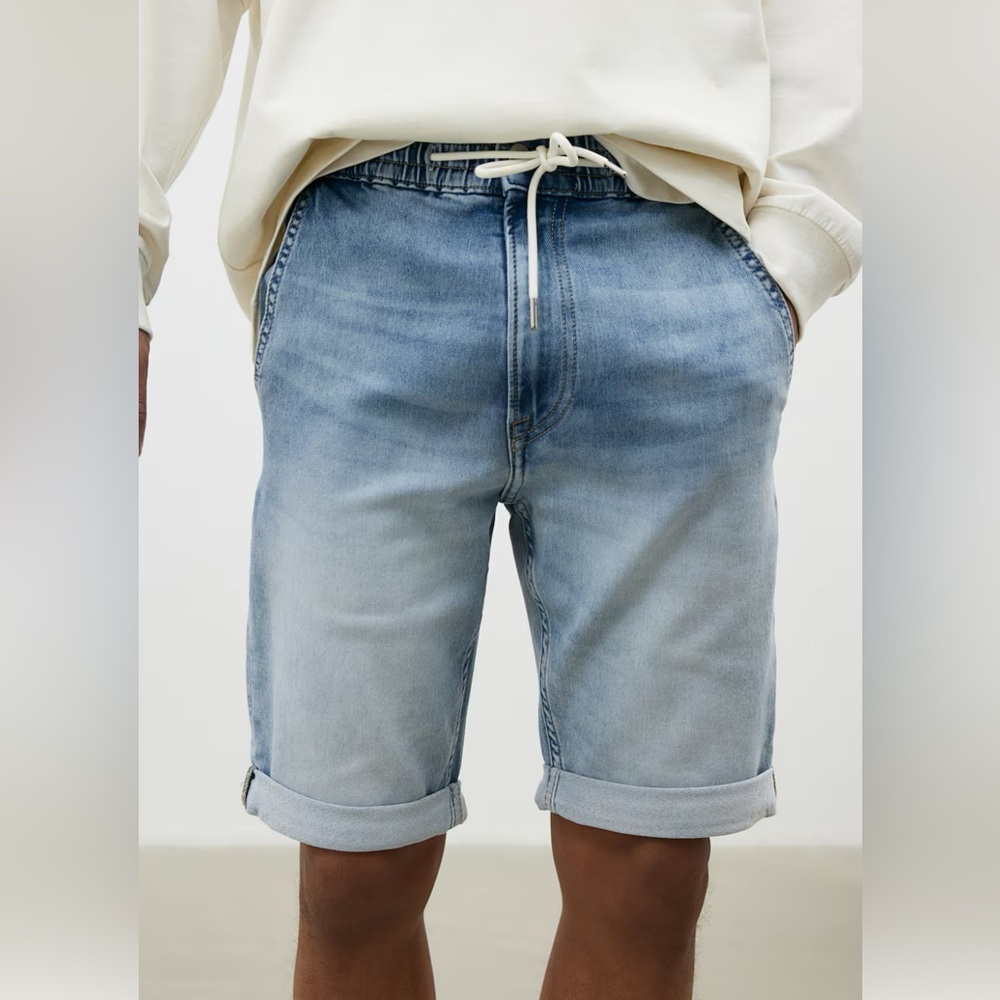 H&M Men's Hybrid Slim Denim Shorts